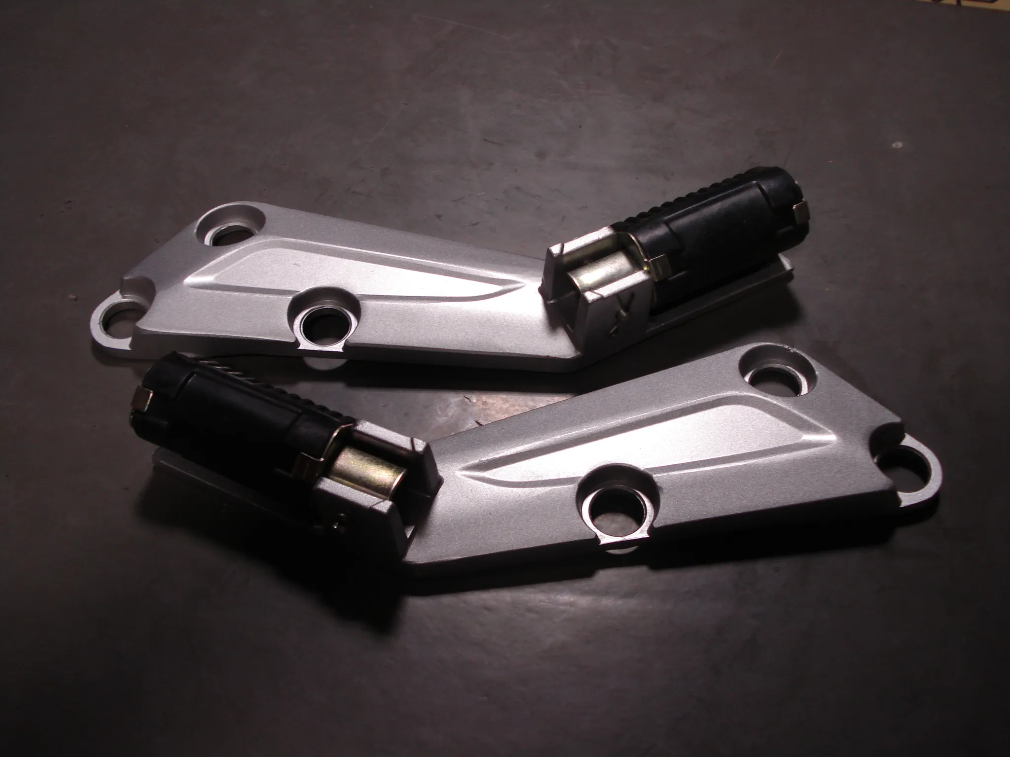 Soporte Pedalin Tras. Honda Wave New Jgo