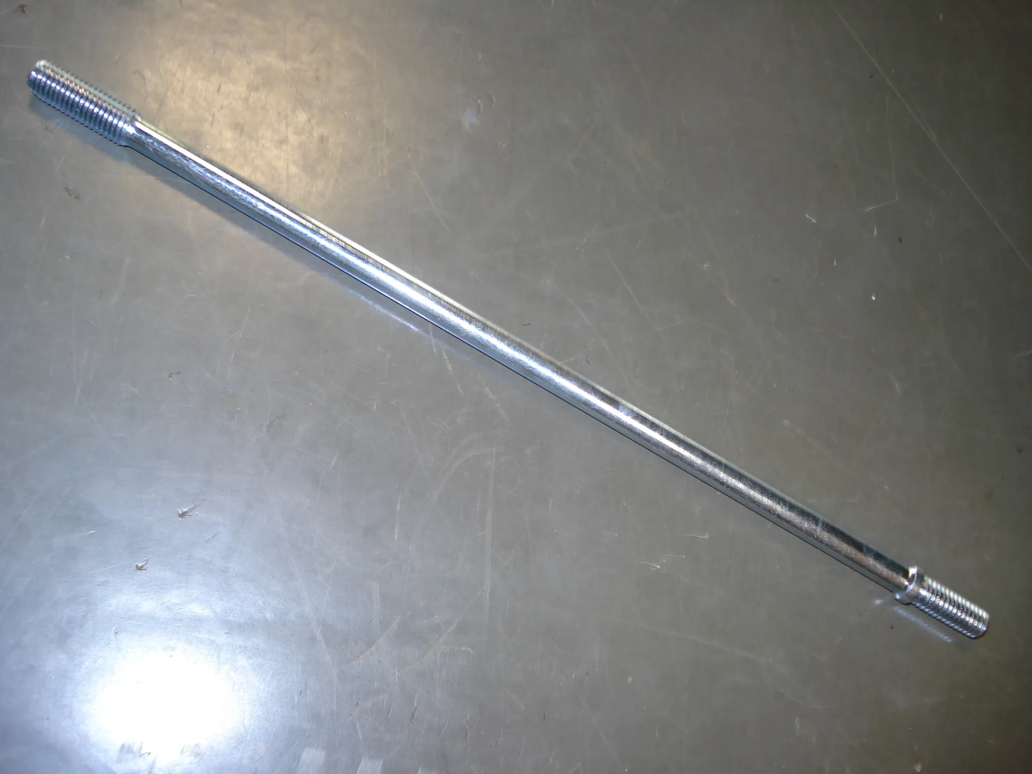 Esparrago Cilindro Honda Wave