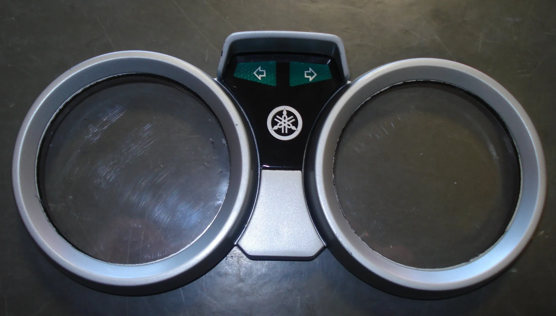 Porta Instrumental Superior Ybr 125