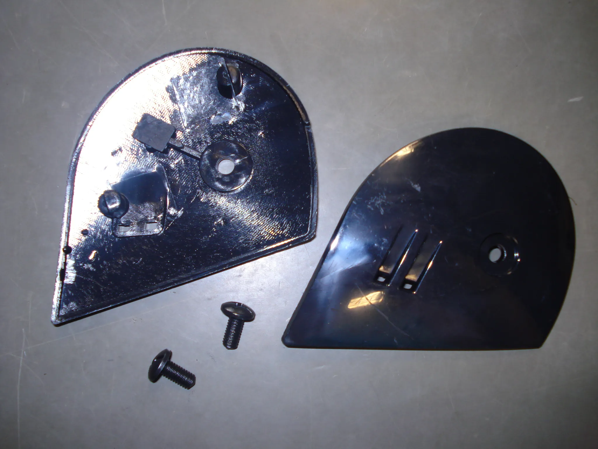 Repuesto Tapa Lateral Casco Halcon  Kids